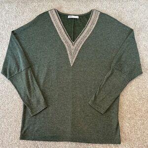 Green Tunic Top with Crochet V Neck Casual Long Sleeve MIHOLL boho‎